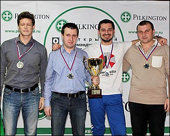 Победительница десятого этапа командного чемпионата ОКНА БОУЛИНГ 2013 команда 2С
